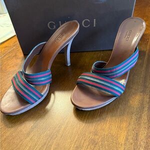 Gucci Women's Striped Heeled Sandals - Brown and Green